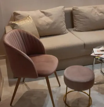 Apartman 77 νικη *